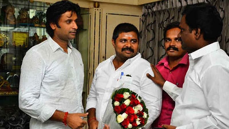 5 முறை குண்டர் சட்டத்தில் கைதானவருக்கு பா.ஜ.கவில்  மாவட்ட இளைஞரணி பதவி! 