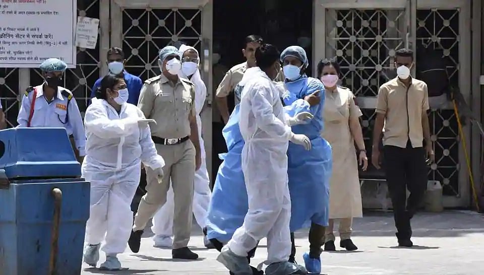 “மழை, குளிர்காலங்களில் கொரோனா பரவல் மேலும் அதிகரிக்கும்” - அபாய எச்சரிக்கை விடுக்கும் ஆய்வு முடிவுகள்!