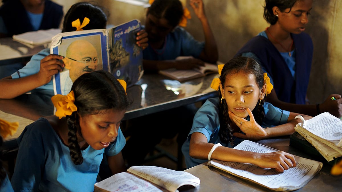 புதிய கல்விக் கொள்கை ஏன் அபாயகரமானது? : 2016ம் ஆண்டே இதன் மோசடியை சுட்டிக்காட்டிய முத்தமிழறிஞர் கலைஞர்!