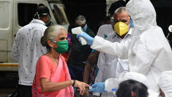 சென்னையில் 991, கோவையில் 498 பேருக்கு கொரோனா.. ஒரெ நாளில் 53 பேர் பலி.. தமிழகத்தின் இன்றைய #CoronaUpdates