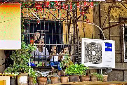 "3 மாத காலம் வீட்டு வாடகை வசூலிக்கக் கூடாது என அரசாணை வெளிவருமா?” - தமிழக அரசு பதிலளிக்க ஐகோர்ட் உத்தரவு!