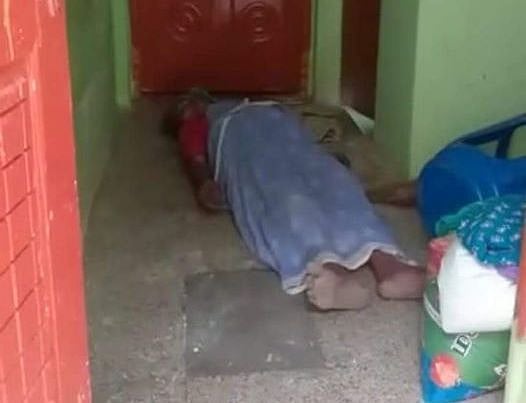 “உள்ளே வைத்து வீட்டை பூட்டிய மாநகராட்சி ஊழியர்கள்”: மன உளைச்சலில் மூதாட்டி தற்கொலை - சேலத்தில் அதிர்ச்சி!