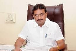 "மின் கட்டண குறைப்பு போராட்டம் - இரக்கமற்ற அ.தி.மு.க அரசை தட்டி எழுப்புவோம்" - கார்த்திக் எம்.எல்.ஏ