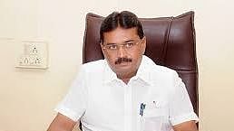 “அரசு விழாக்களில் மக்கள் பிரதிநிதிகளை அழைக்காமல் புறக்கணிக்கும் அ.தி.மு.க” - கார்த்திக் MLA கண்டனம்!