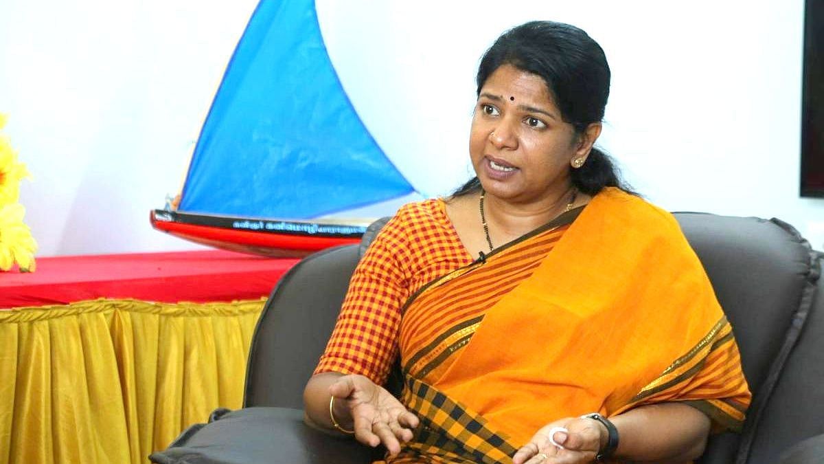 “கடந்த 10 ஆண்டுகளாக தமிழ்த்துறையை வஞ்சிக்கும் டெல்லி பல்கலைக்கழகம்” : மோடி அரசுக்கு கனிமொழி MP கடிதம் !