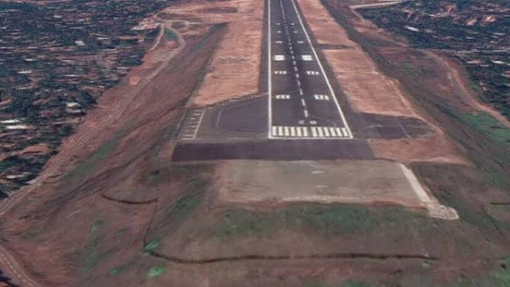 ஓடுபாதை ஆபத்து குறித்து 9 வருடங்களுக்கு முன்பே எச்சரித்த நிபுணர் - கண்டுகொள்ளாத விமான போக்குவரத்து துறை?