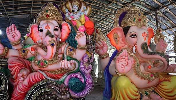 “விநாயகர் சதுர்த்தி விழா நடத்த அனுமதியா? நீதிமன்ற நேரத்தை வீணடிக்க வேண்டாம்” - ஐகோர்ட் கிளை எச்சரிக்கை!