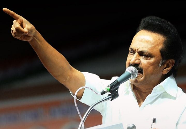 கட்டணம் செலுத்தாத மாணவர்களின் பருவத் தேர்வுகளுக்கும் மதிப்பெண் வழங்க வேண்டும்: மு.க.ஸ்டாலின் வலியுறுத்தல்