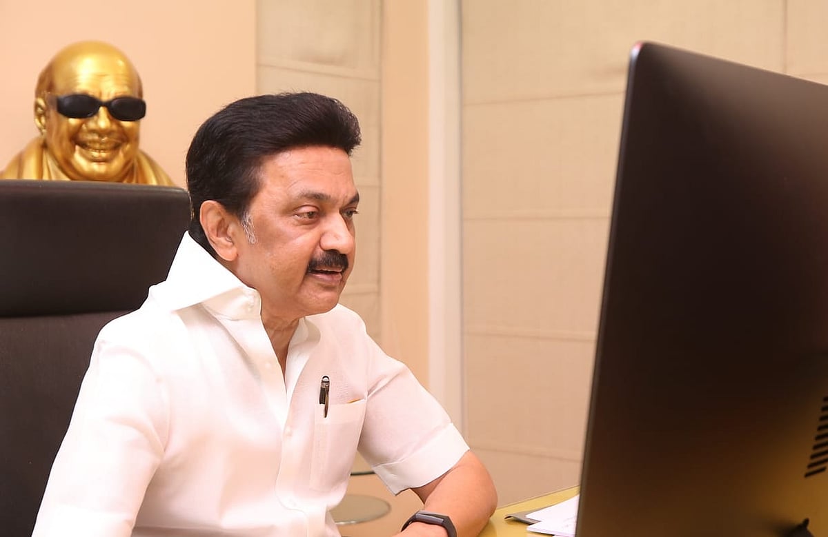 “கிடைத்ததைச் சுருட்டிக் கொண்டு ஓடிவிடத் தயாராக இருக்கும் அ.தி.மு.க அமைச்சர்கள்” - மு.க.ஸ்டாலின் பேச்சு!