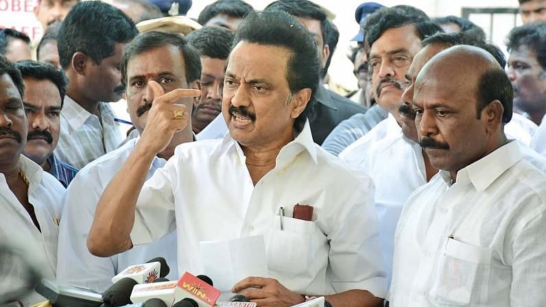 “இ-பாஸ் வழங்குவதில் துவக்கத்திலிருந்தே ஊழல்:  இ-பாஸ் நடைமுறை இனியும் தேவையற்றது” : மு.க.ஸ்டாலின்!