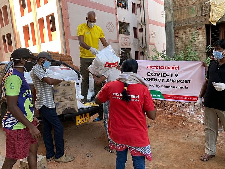 ஊரடங்கால் 4:1 பங்கினரின் வாழ்வாதாரம் பறிப்பு - 53% பேருக்கு கடன் அதிகரிப்பு- Actionaid ஆய்வில் அதிர்ச்சி!