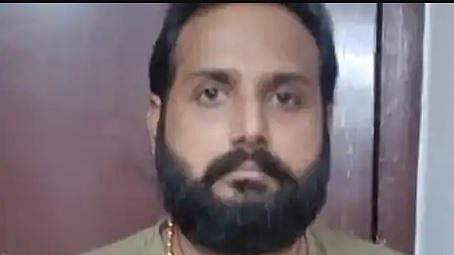 சமூக வலைதளம் மூலம் பழகி  பெண்களை ஏமாற்றி பணம்  பறித்த மோசடி நபர் கைது - சென்னை போலிஸார் அதிரடி!