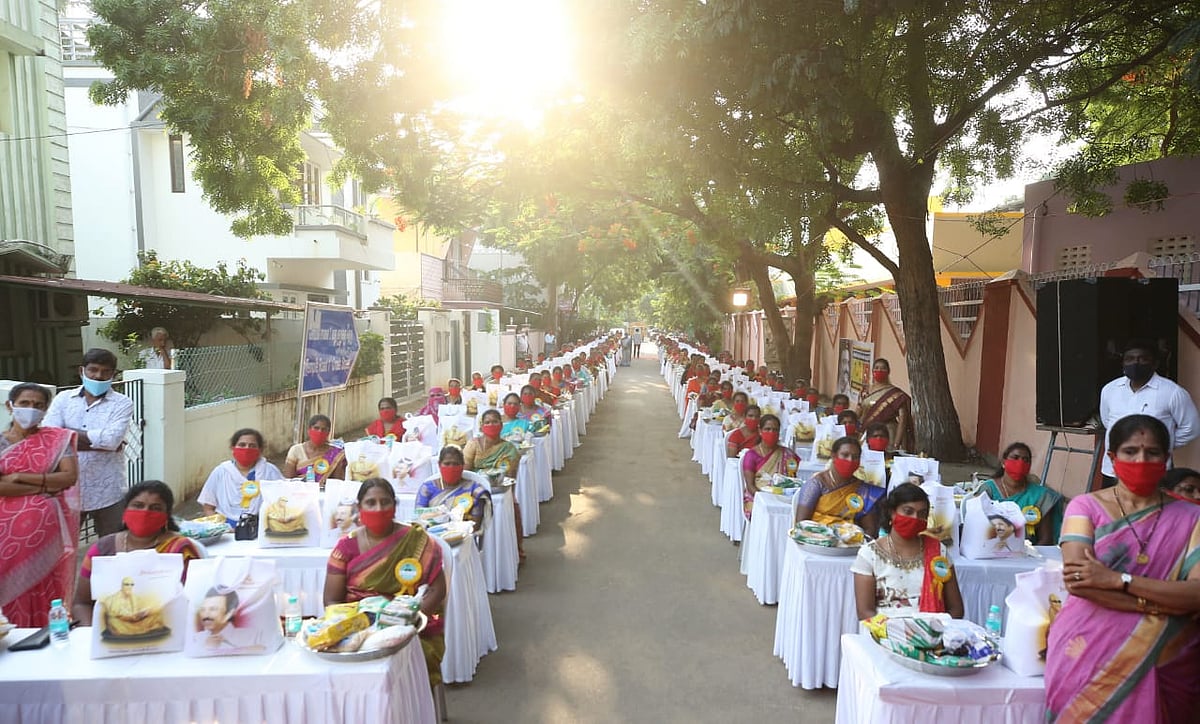 “‘கையைக் கழுவுங்கள்’ என்றார்கள்; இப்போது நம்மையே கைகழுவி விட்டார்கள்” - கொளத்தூரில் மு.க.ஸ்டாலின் பேச்சு!