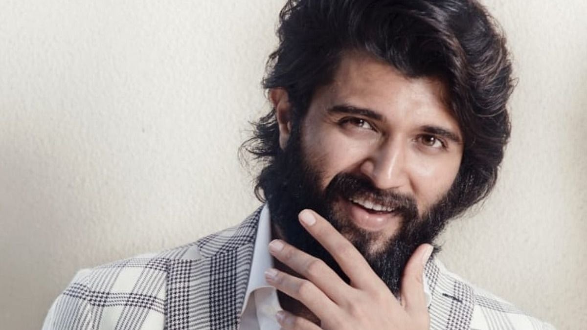 ‘அர்ஜூன் ரெட்டி’ நாயகன் விஜய் தேவரகொண்டாவின் நாய்க்குட்டிகளுக்கு 18 லட்சம் லைக்ஸ் - இணையத்தில் வைரல்!