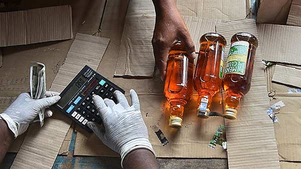 “சென்னையில் ஒரே நாளில் ரூ.33.50 கோடி மது விற்பனை” - குடும்பங்களை சீரழிக்கும் அ.தி.மு.க அரசு!