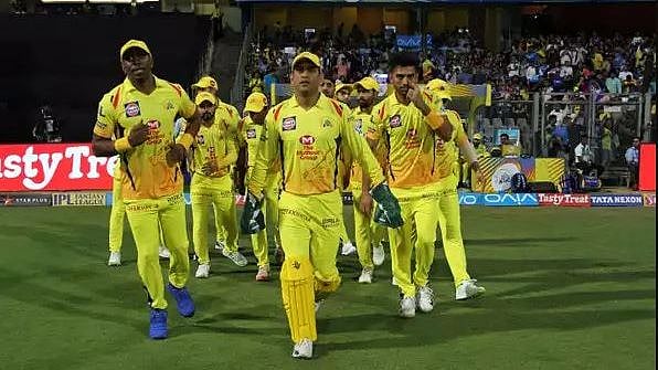 மேலும் ஒரு வீரருக்கு கொரோனா தொற்று : தொடர்ச்சியாக பிரச்சினைகளை சந்திக்கும் சி.எஸ்.கே!