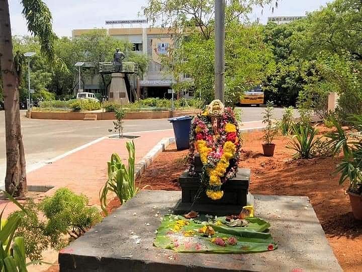 காமராசர் பல்கலைக்கழகத்தில் திடீரென முளைத்த விநாயகர் சிலை; கொந்தளித்த மாணவர்கள்: சிலையை அகற்றிய நிர்வாகம்!