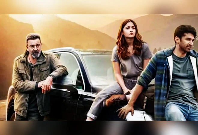 நெப்போடிசம் எதிரொலி: ஆலியா பட்டின் சதக் 2 ட்ரெய்லருக்கு  11 மில்லியன் டிஸ்லைக்ஸ்: உலக அளவில் 3வது இடம்..!