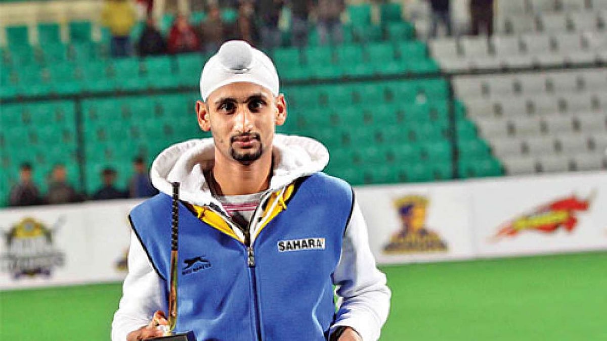 வேகமெடுக்கும் கொரோனா : ஹாக்கி வீரர் மந்தீப் சிங்குக்கு கொரோனா தொற்று உறுதி!