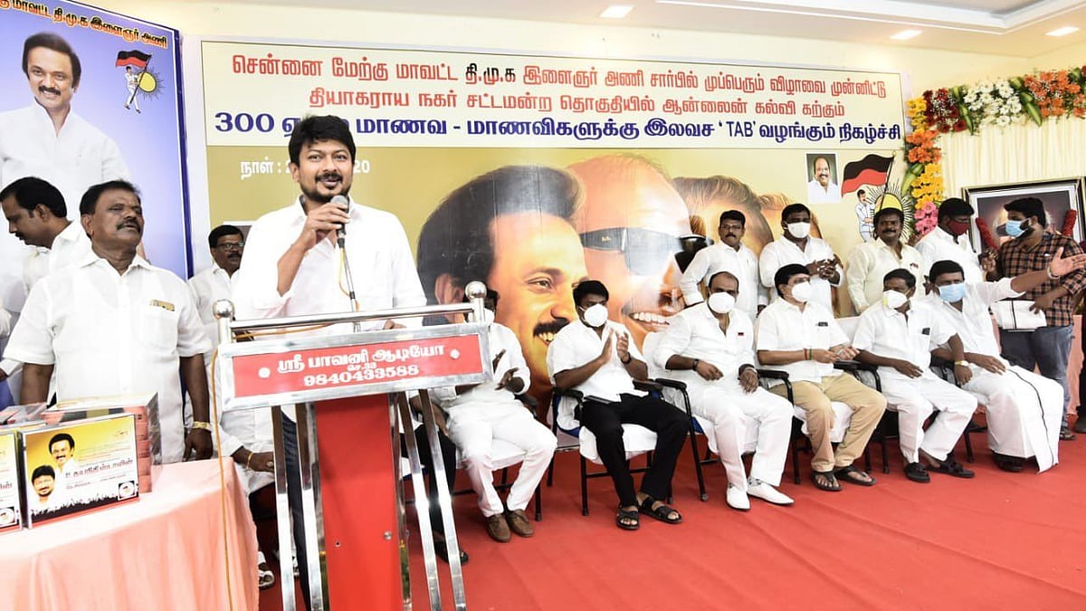 “தி.மு.க ஆட்சிக்கு வந்ததும் நீட் தேர்வு ரத்து செய்யப்படும்” : பள்ளி மாணவர்களிடம் உதயநிதி ஸ்டாலின் உறுதி!