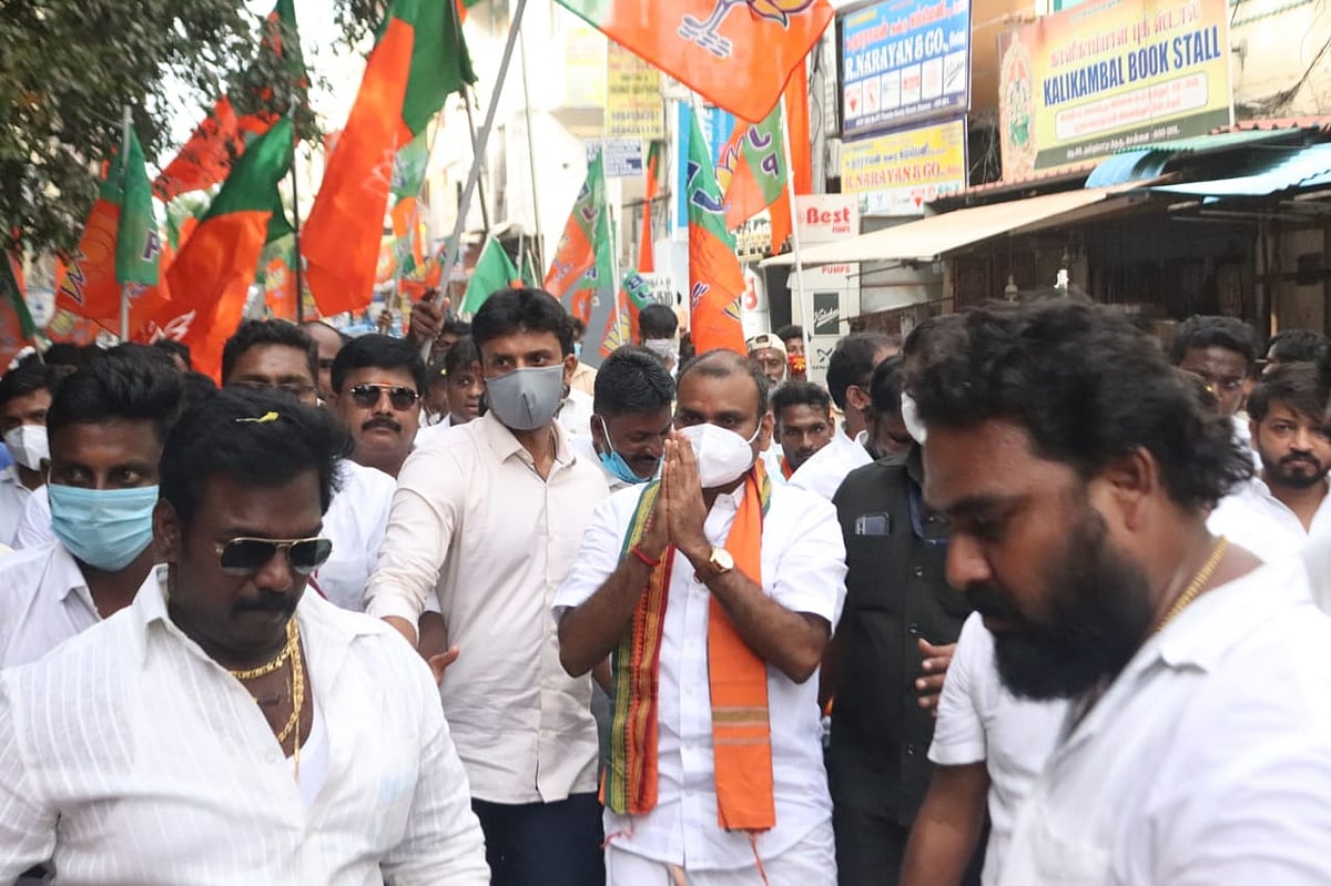 மோடியின் பிறந்தநாள் கொண்டாட்டத்தில் விதிமுறைகளை மீறிய பாஜக மாநில தலைவர் உட்பட 106 பேர் மீது வழக்கு பதிவு!