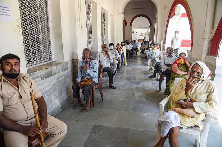  கொரோனாவில் இருந்து முதியோர்களை காக்க மாநில அரசுகள் எடுத்த நடவடிக்கைகள் என்ன? - உச்ச நீதிமன்றம் கேள்வி!