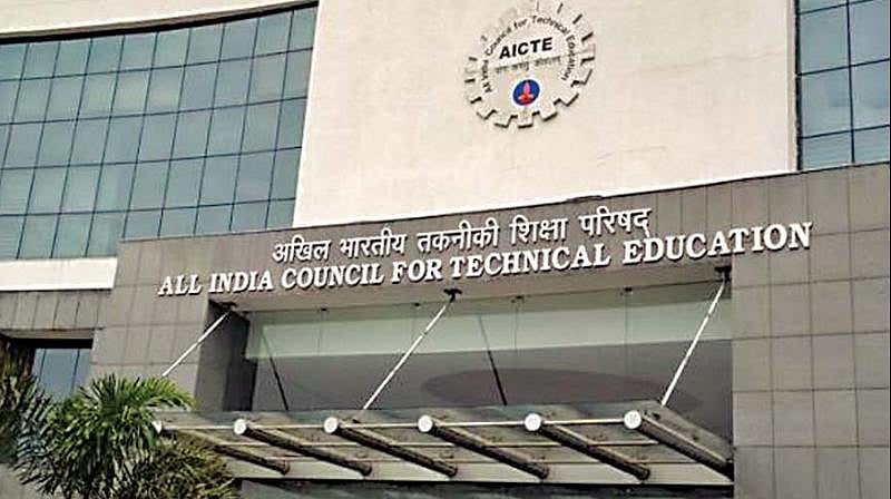 AICTE கடிதத்தை உடனே அனுப்பிவிட்டோம்; அமைச்சரின் மறுப்பு குறித்து கூற முடியாது : அண்ணா பல்கலை. துணைவேந்தர்