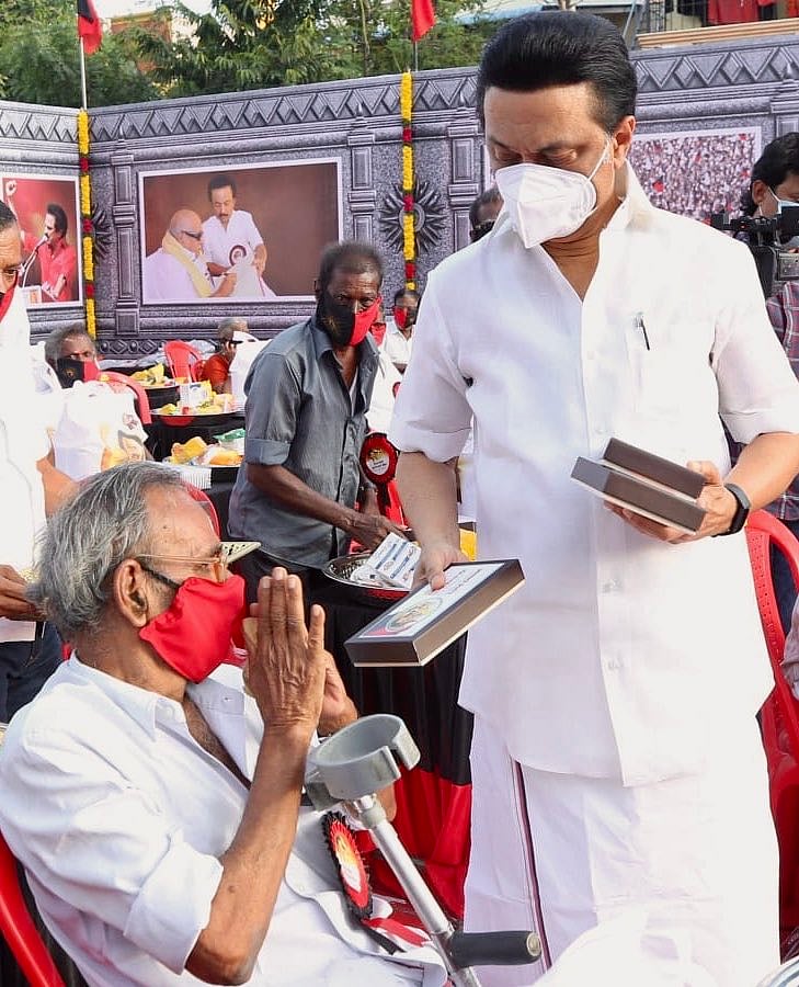 “இயக்கத்திற்காக பாடுபட்ட முன்னோடிகளை கழகம் எப்போதும் மறந்துவிடாது” - கொளத்தூரில் மு.க.ஸ்டாலின் பேச்சு!