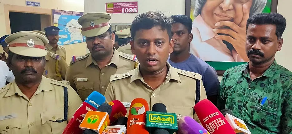 ராமநாதபுரம் கொலைக்கு மதச்சாயம் பூசிய ஹெச்.ராஜாவை  எச்சரித்த எஸ்.பி காத்திருப்போர் பட்டியலுக்கு மாற்றம்!