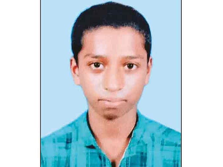 செல்போனில் ‘பப்ஜி’ விளையாடியதை பெற்றோர் கண்டித்ததால் பள்ளி மாணவன் தற்கொலை : ‘கேம்’ மோகத்தால் நடந்த சோகம்!