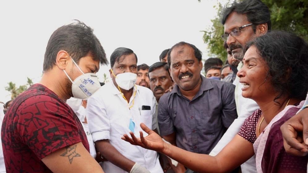 ‘நீட் தேர்வால் இன்னொரு உயிர் போகவேணாம்’ என்கிற தாயின் கதறல் அடிமைகளுக்கு கேட்குமா? :   உதயநிதி ஸ்டாலின்