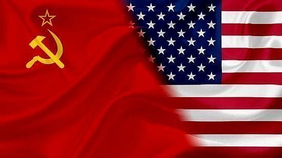 கம்யூனிஸ்ட் கட்சி உறுப்பினர்கள் அமெரிக்காவில் குடியேற தடை: தோல்வி பயத்தால் அராஜக போக்கை கையாளும் டிரம்ப்!