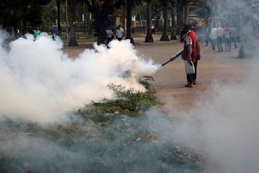 கொரோனாவுக்கு நடுவே தமிழகத்தை அச்சுறுத்தும் டெங்கு - 1,785 பேருக்கு டெங்கு காய்ச்சல்!