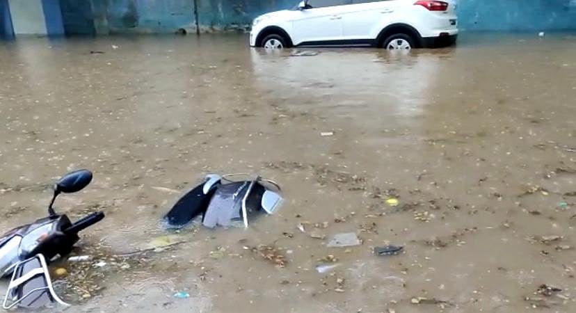 சென்னையில் 1 வாரத்திற்கு கொட்டித் தீர்க்கப்போகும் கனமழை - நார்வே வானிலை மையம் எச்சரிக்கை!