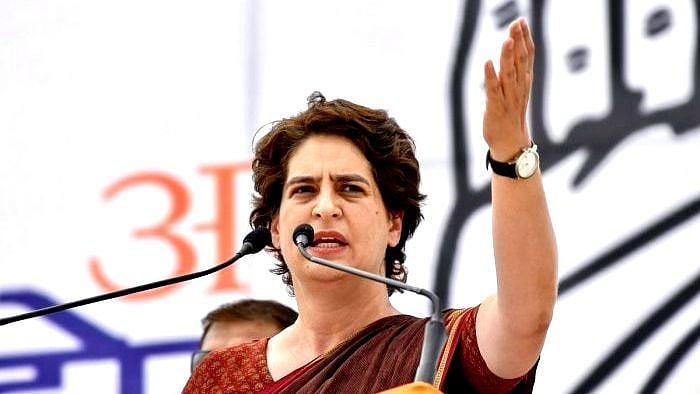 உ.பியில் பெண்களுக்கு எதிராக ஒரே வாரத்தில் 13 கொடூரம்.. ‘போஸ் கொடுக்கும் முதல்வர்’ என பிரியங்கா சாடல்!