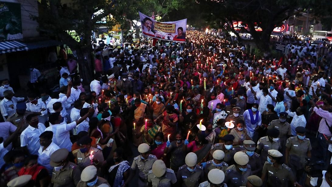 ஒருபக்கம் குற்றவாளிக்கு ஆதரவாக போராட்டம்.. மறுபக்கம் பொய் பிரசாரம்: பா.ஜ.க., பச்சோந்தித்தனம் அம்பலம்!