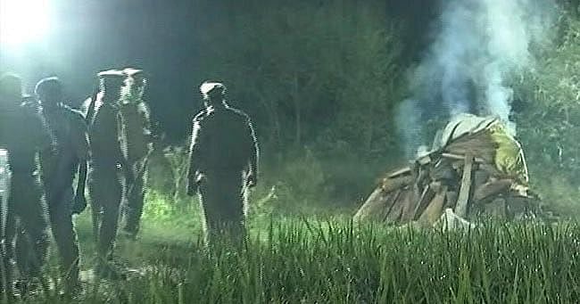 ஹத்ராஸ் பாலியல் வழக்கு அலகாபாத் உயர்நீதிமன்ற கண்காணிப்பில் நடைபெற வேண்டும் : உச்சநீதிமன்றம் உத்தரவு!