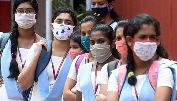 “பள்ளிகள் திறப்பு - ஒத்திவைப்பு குழப்பங்கள் அரசின் ஊசலாட்ட மனநிலையைக் காட்டுகிறது” : மு.க.ஸ்டாலின் சாடல்!