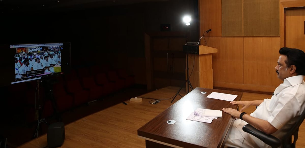 “எடப்பாடி அரசின் கழுத்து, மத்திய அரசின் கையில்” - திருச்சி முப்பெரும் விழாவில் மு.க.ஸ்டாலின் உரைவீச்சு!