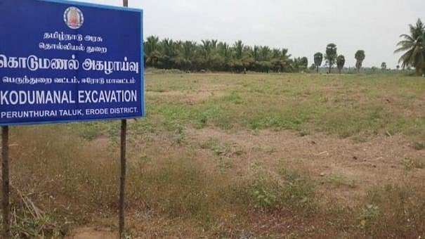 கல்வெட்டுகளில் ‘தமிழ்’ இருக்கும்போது சமஸ்கிருதத்துக்கு முக்கியத்துவம் ஏன்? - ஐகோர்ட் கிளை பளீர் கேள்வி!