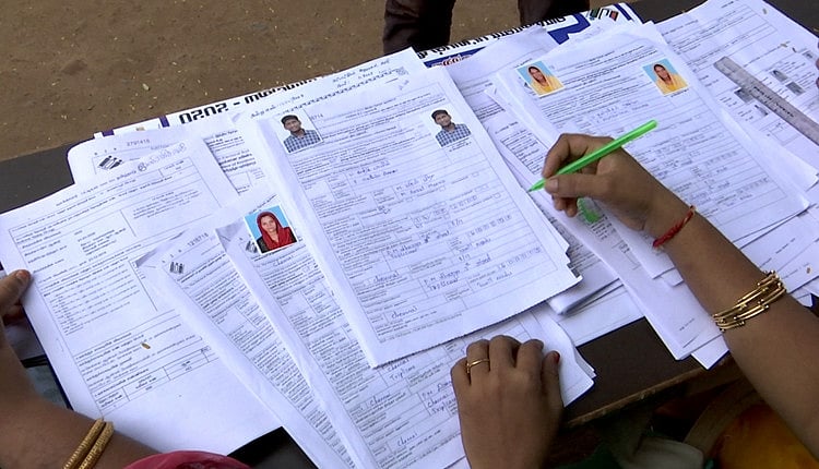 உயிரோடு உள்ளவர்களை இறந்துவிட்டதாக பட்டியல் தயாரித்த அதிமுக : முறைகேடுகளை அம்பலப்படுத்திய செந்தில் பாலாஜி!