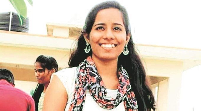 “மோடி அரசால் நிறுத்திவைக்கப்பட்ட கல்வி உதவித்தொகை” : ரோகித் வெமுலாவை தொடர்ந்து 
மாணவி ஐஸ்வர்யா தற்கொலை!