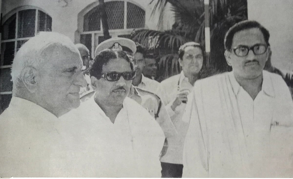 ‘தமிழ்நாடு’ என்ற பெயருக்காக பொங்கி எழுந்த பேராசிரியர் : 1960ல் சட்டசபையை அதிரச் செய்த பேராசிரியரின் உரை!