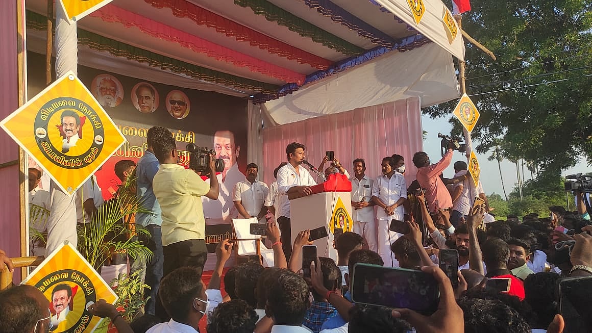 “ஜனநாயகத்தின் குரல்வளையை நெரிப்பதா? தடையை மீறி தி.மு.க பிரச்சார பயணம் தொடரும்” - துரைமுருகன் எச்சரிக்கை!