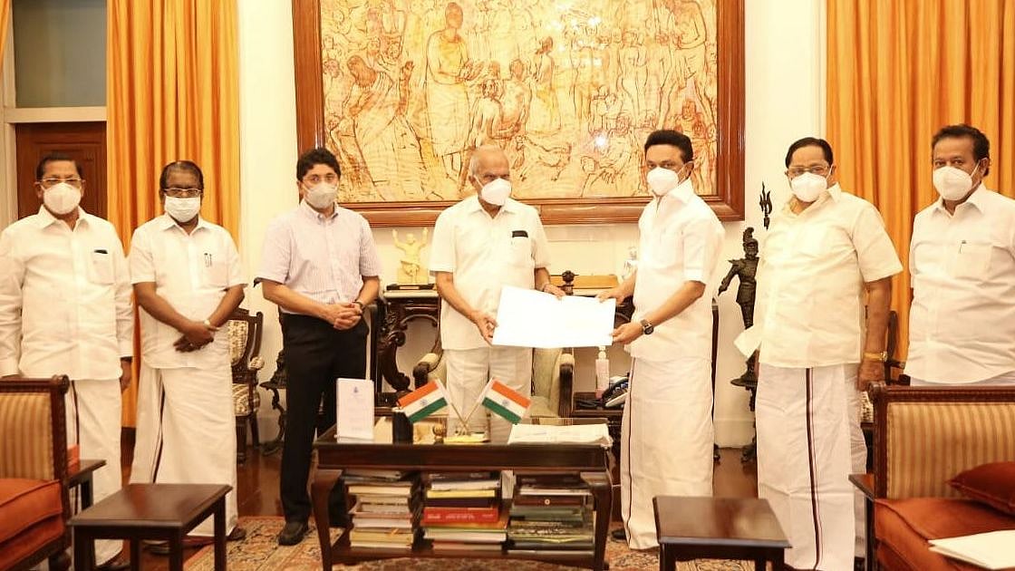 “மனிதாபிமான முறையில் பேரறிவாளன் உட்பட 7 பேரை விடுவிக்க வேண்டும்” : ஆளுநரிடம் மு.க.ஸ்டாலின் வலியுறுத்தல்!