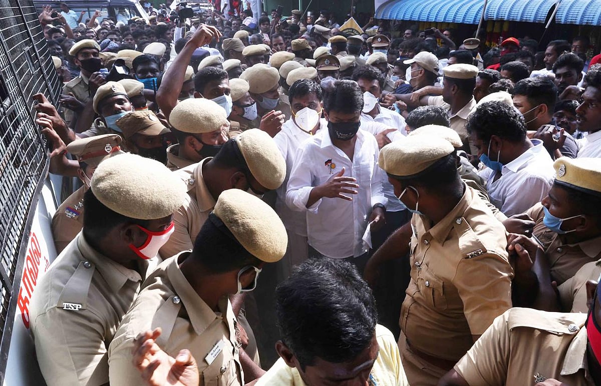 “திமுக-வின் பரப்புரைப் பயணம் தடை கடந்து தொடரும்”: தி.மு.க உயர்நிலை செயல்திட்டக் குழுக் கூட்டம் தீர்மானம்!