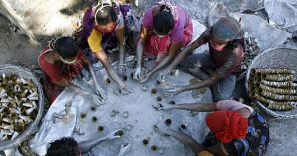 “பேராபத்தில் பட்டாசு தொழிலாளர்கள்.. அறிவியலுக்கு புறம்பான தடையை நீக்குங்கள்” - டி.ஆர்.பாலு வேண்டுகோள்!