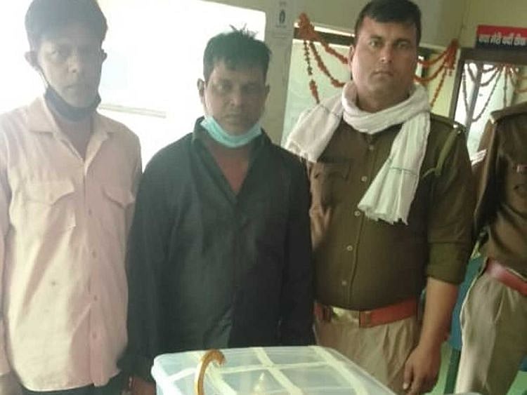 “அலாவுதீன் அற்புத விளக்கு...  வரம் தரும் பூதம்” - மருத்துவரை ஏமாற்றி ரூ. 31 லட்சம் மோசடி செய்த கும்பல்!