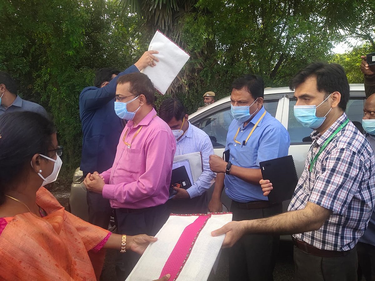 காஞ்சியில் வெறும் 2 இடங்களை பார்வையிட்டுவிட்டு ஆய்வை முடித்த மத்திய குழு - திமுக MLA கடும் குற்றச்சாட்டு!