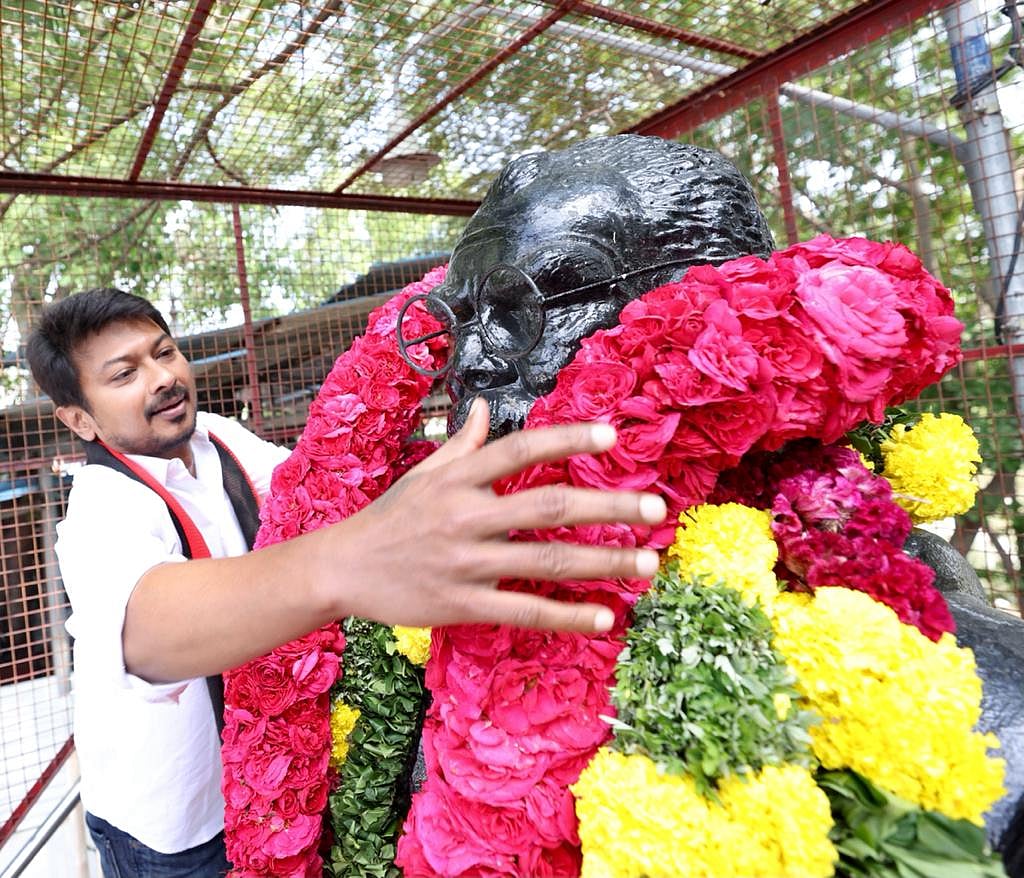 “சம்பந்தி மூலம் தனது பாக்கெட்டை நிரப்பி ஊழல் ஆட்சி புரியும் எடப்பாடி பழனிசாமி” - உதயநிதி ஸ்டாலின் பேச்சு!